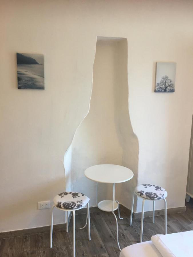 B&B Le Darsene Cannobio Exterior photo